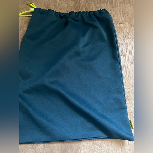 Air Jordan 4 Oreos​ - Picture 2 of 11